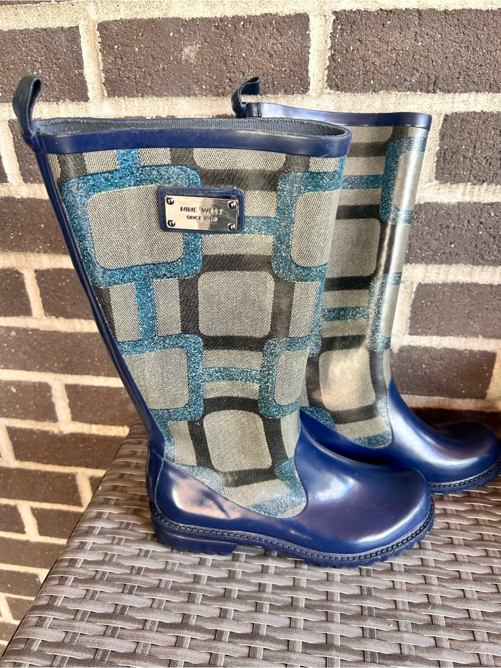 Nine West Navy and Nrown  Geometric Rain Boots with Logo Plaque, Size 6